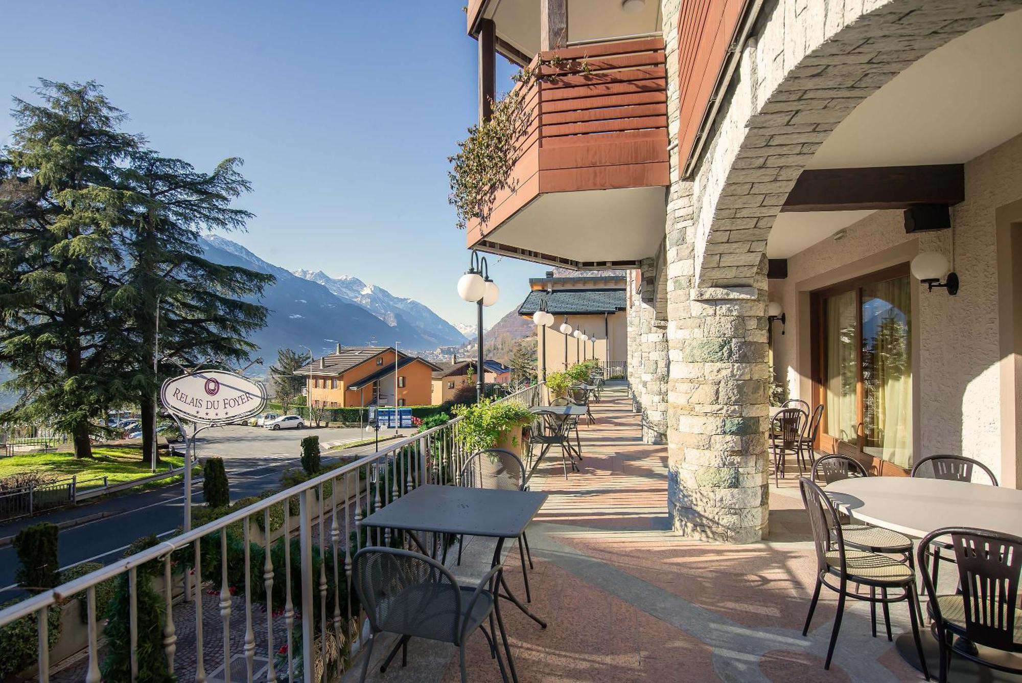 Relais Du Foyer Hotel Châtillon Exterior photo