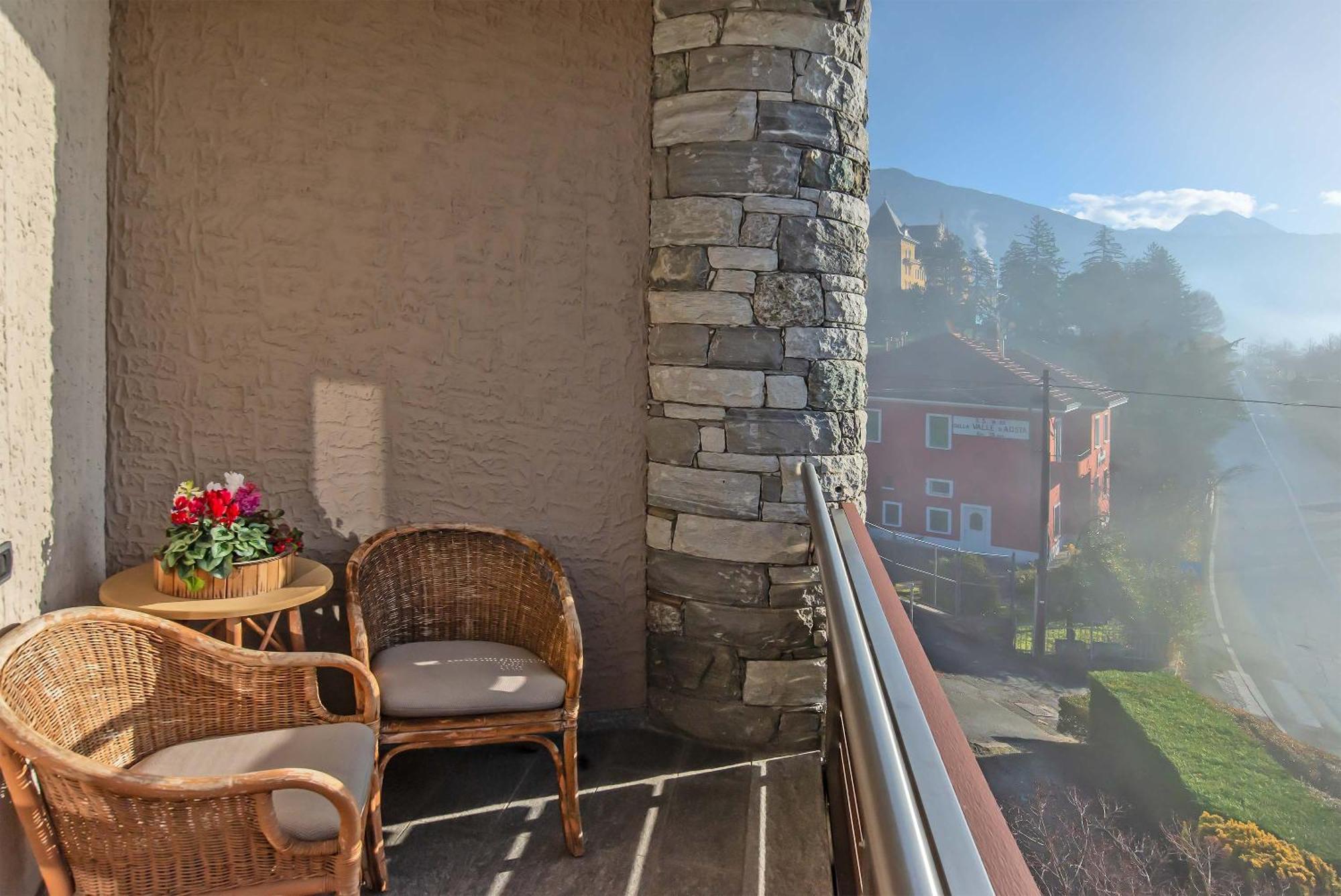Relais Du Foyer Hotel Châtillon Exterior photo
